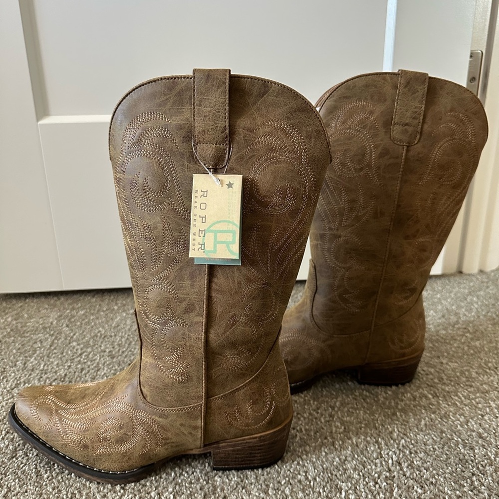 NEW Roper Riley Women's Tan Embroidered Snip Toe Western Boots Size 8 - Picture 9 of 15